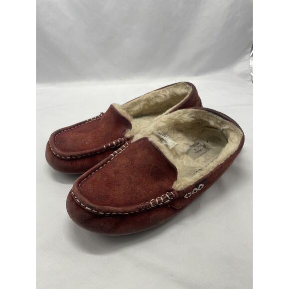 UGG Women Driving Moccasin Shoes Maroon Suede Slip On Size 10 - Picture 1 of 10